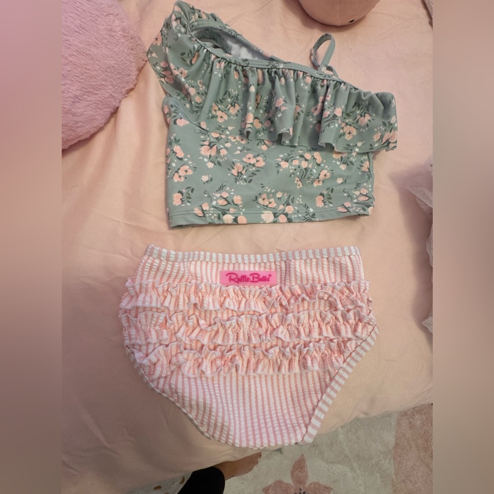 Ruffle Butts girls bathing suit